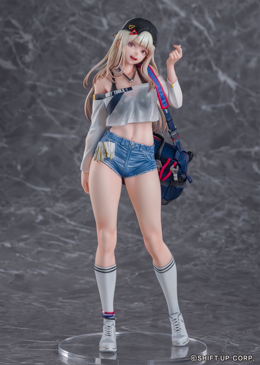 GODDESS OF VICTORY: NIKKE - Centi: Supreme Holiday - 1/7 Scale Figure (PROOF)