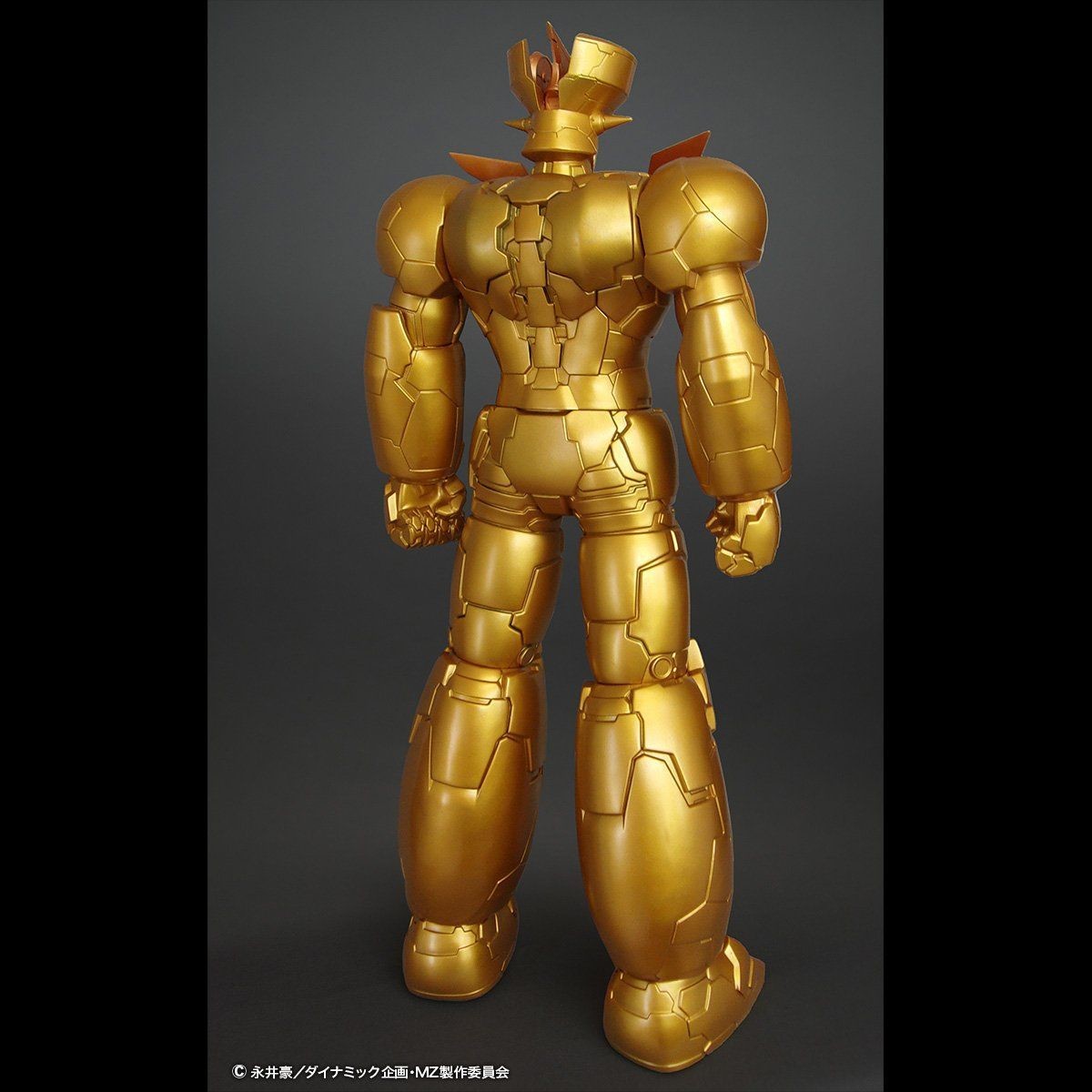 Mazinger Z Infinity (2018) - Mazinger Z - Jumbo Soft Vinyl Figure - Gold Version (Plex) photo 7