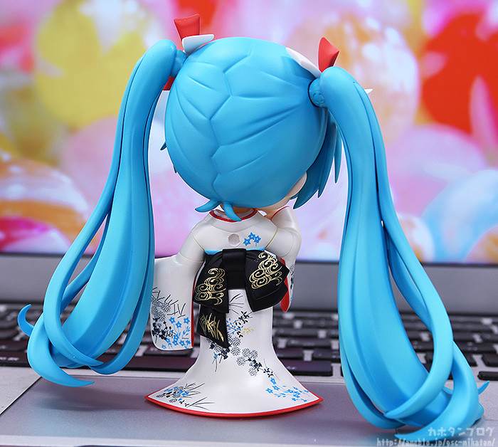 Vocaloid - Hatsune Miku - Nendoroid (#1427) - Kōrin Kimono Ver. (Good Smile Company) photo 14