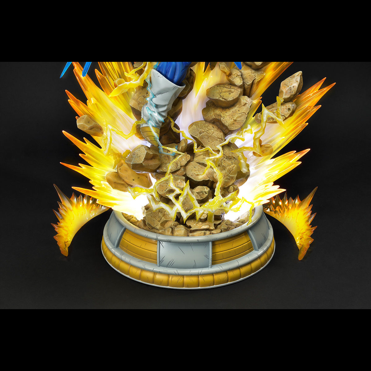 Dragon Ball Z - Vegeta - Vegeta SSJ - Mega Premium Masterline (MPMDBZ-02DXS) - 1/4 - DX Bonus Version (MegaHouse, Prime 1 Studio) photo 51