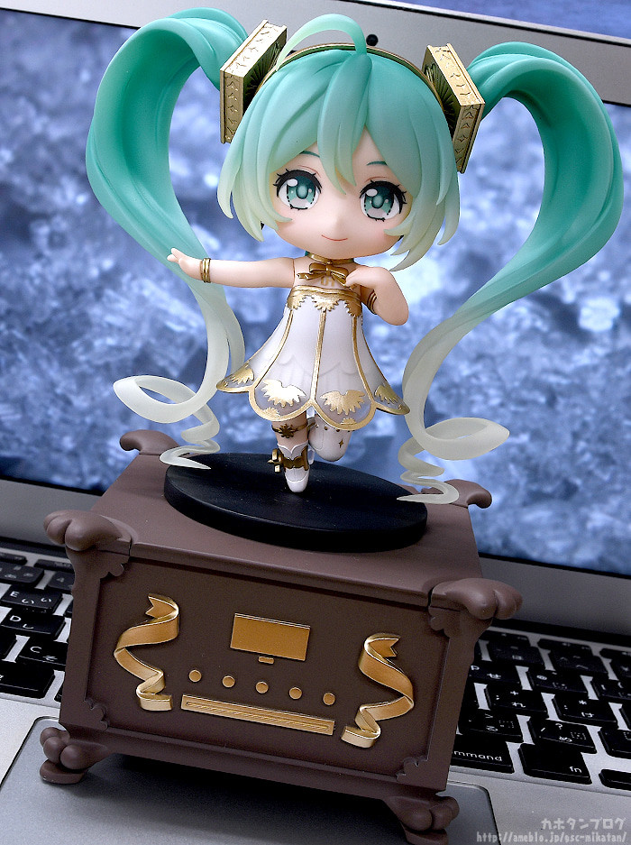 Vocaloid - Hatsune Miku - Nendoroid  (#1538) - Symphony 5th Anniversary Ver. (Good Smile Company) photo 13