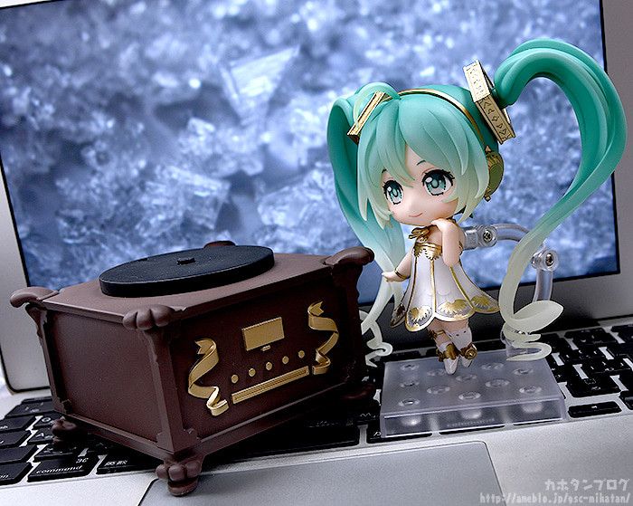 Vocaloid - Hatsune Miku - Nendoroid  (#1538) - Symphony 5th Anniversary Ver. (Good Smile Company) photo 19