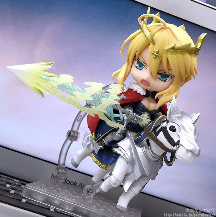 Fate/Grand Order - Altria Pendragon - Nendoroid (#1532-DX) - Lancer, & Dun Stallion (Good Smile Company) photo 15