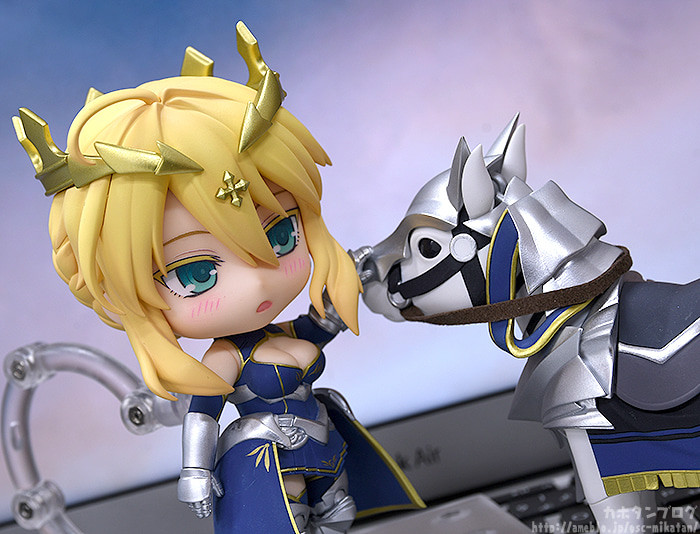 Fate/Grand Order - Altria Pendragon - Nendoroid (#1532-DX) - Lancer, & Dun Stallion (Good Smile Company) photo 19