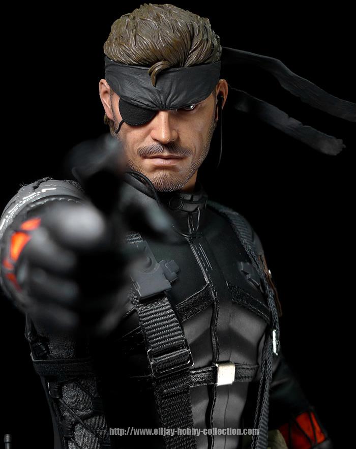 Metal Gear Solid 3: Snake Eater - Naked Snake - 1/6 - Sneaking Suit Version (Hot Toys) photo 8
