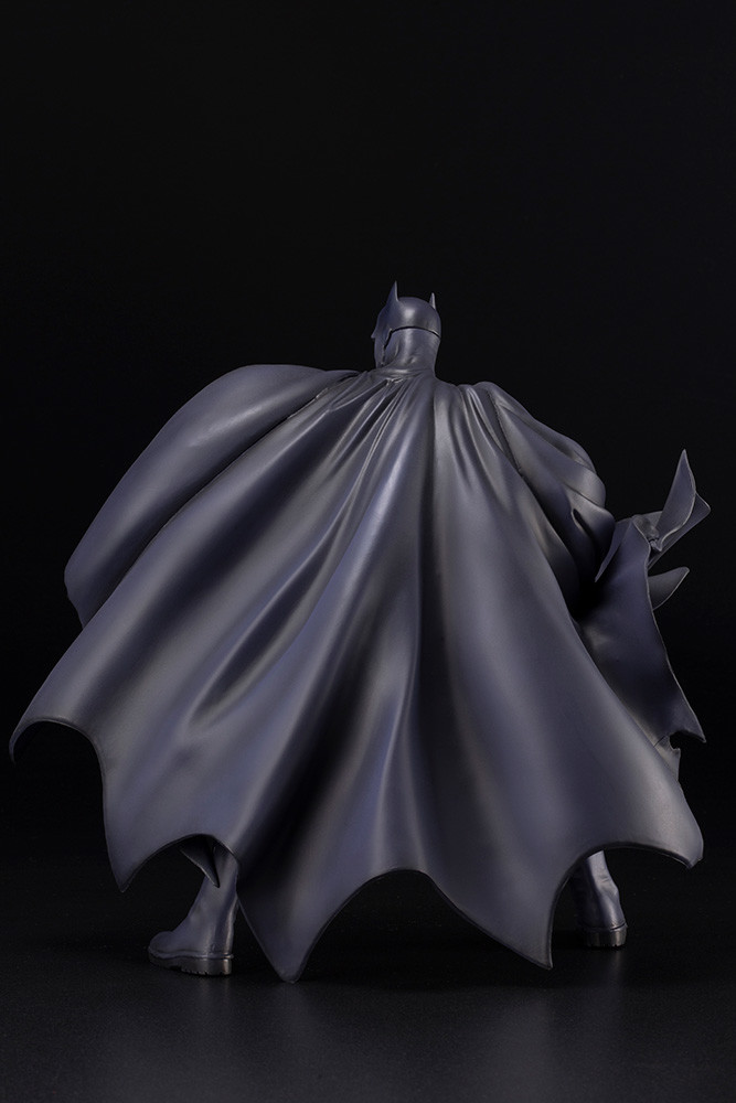 Batman: Hush - Batman - ARTFX - 1/6 - Renewal Package (Kotobukiya) photo 5