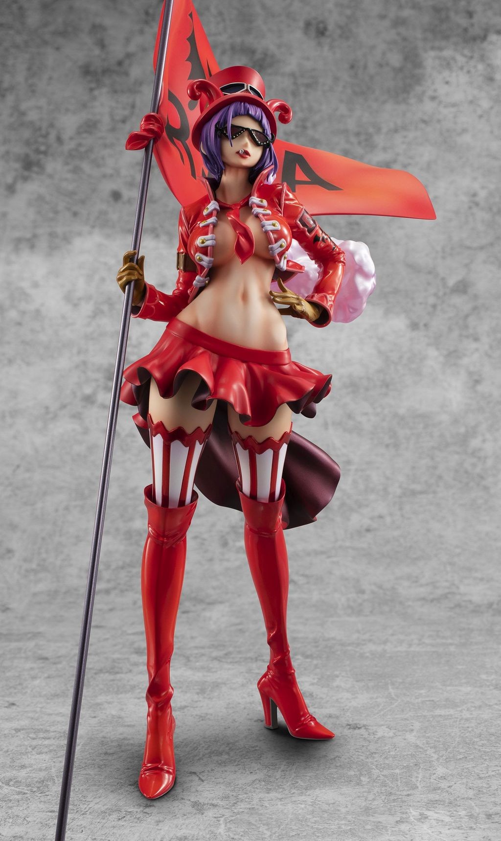 One Piece - Belo Betty - Portrait Of Pirates Limited Edition - East Army (MegaHouse) photo 3