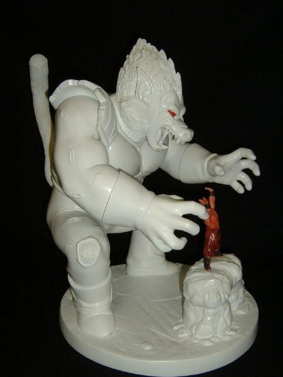 Dragon Ball Z - Oozaru Vegeta - Son Goku - White Ver. (Zeem) photo 3