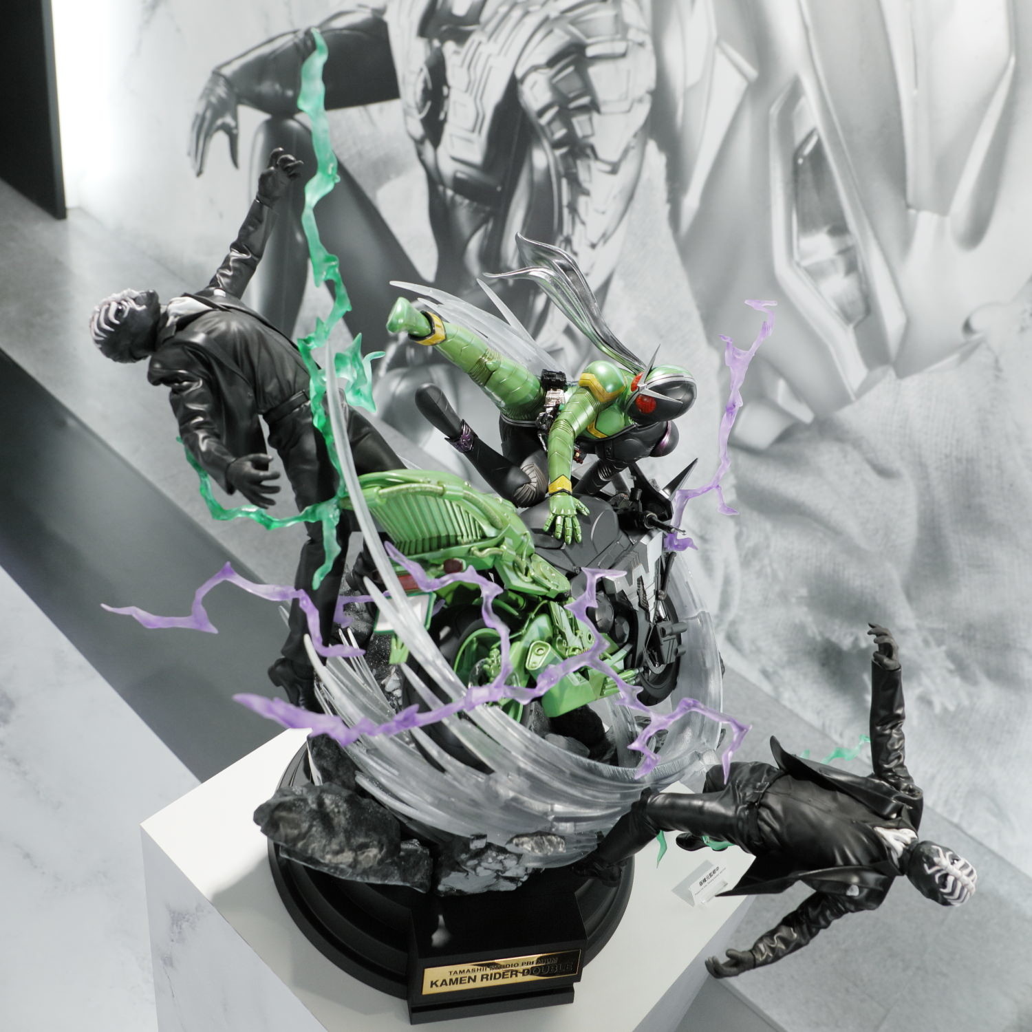 Kamen Rider W - Kamen Rider Double Cyclone Joker - Masquerade Dopant - Tamashii Studio Premium (Bandai Spirits) photo 2