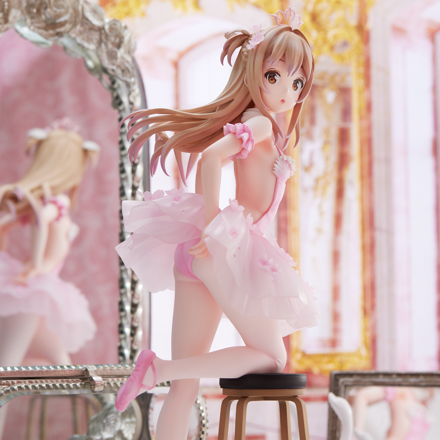 Avian Romance - Flamingo Ballet Dan Kouhai-chan (Union Creative International Ltd) photo 2