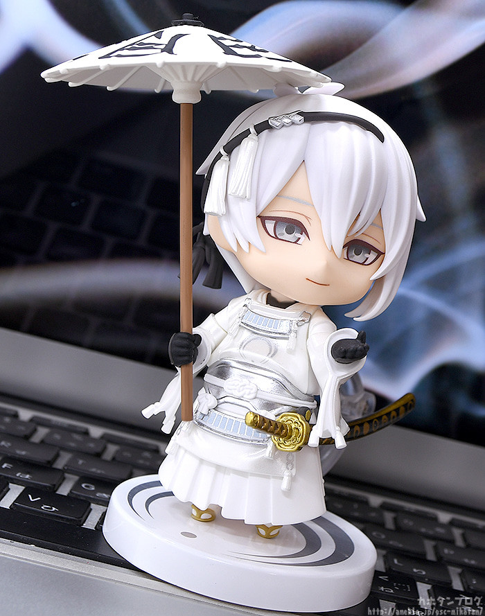 Butai Touken Ranbu Hiden Yui no Me no Hototogisu - Mikazuki Munechika - Nendoroid  (#1549) (Orange Rouge) photo 3