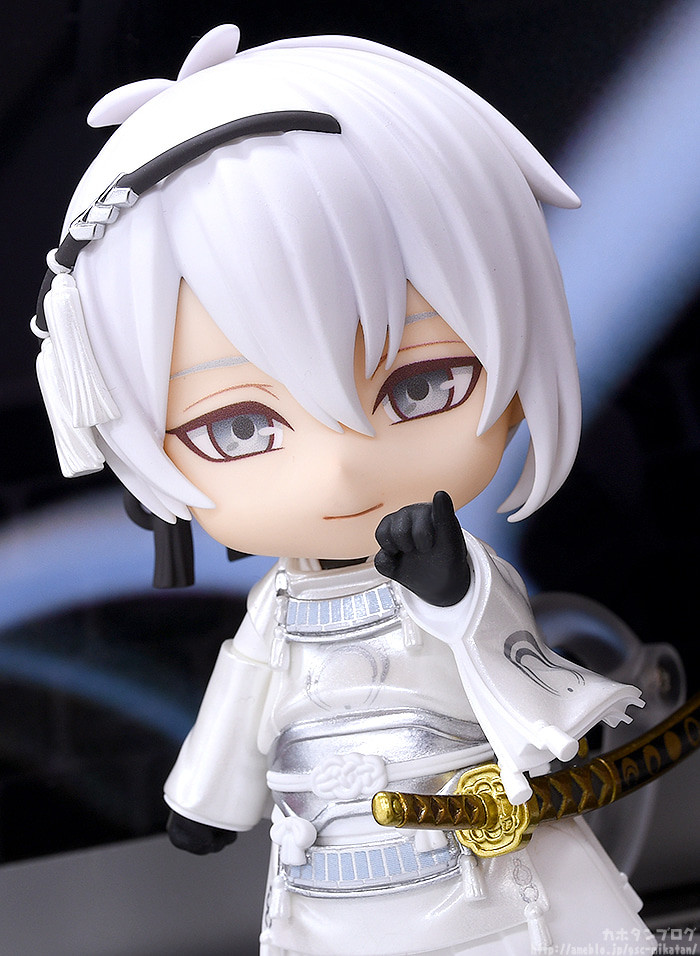 Butai Touken Ranbu Hiden Yui no Me no Hototogisu - Mikazuki Munechika - Nendoroid  (#1549) (Orange Rouge) photo 4