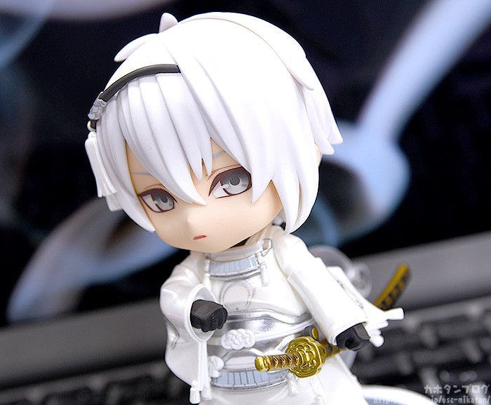 Butai Touken Ranbu Hiden Yui no Me no Hototogisu - Mikazuki Munechika - Nendoroid  (#1549) (Orange Rouge) photo 10