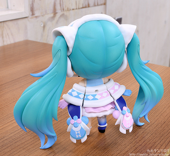 Vocaloid - Hatsune Miku - Nendoroid  (#1740) - Magical Mirai 2020 Winter Festival ver. (Good Smile Company) photo 18