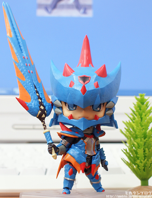 Monster Hunter 3 (Tri) G - Hunter - Nendoroid  (#266) - Male Swordsman - Lagia X Armor ver., Full Action (Good Smile Company) photo 3