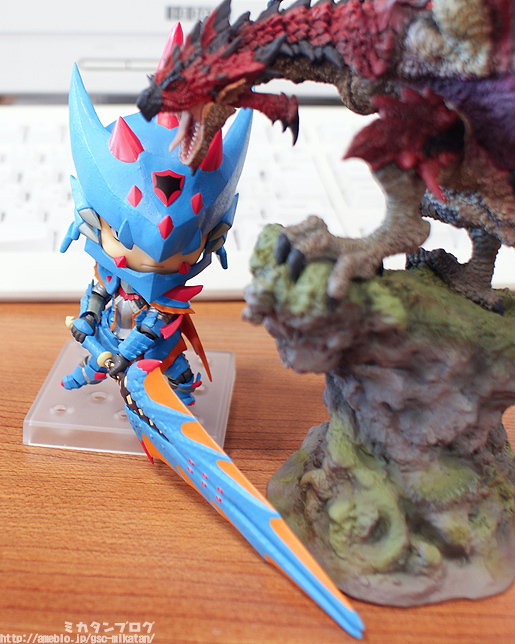 Monster Hunter 3 (Tri) G - Hunter - Nendoroid  (#266) - Male Swordsman - Lagia X Armor ver., Full Action (Good Smile Company) photo 18
