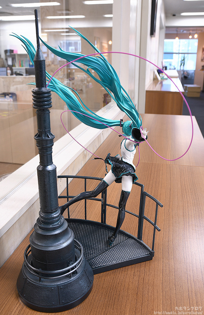 Vocaloid - Hatsune Miku - 1/8 - Love is War, Refined Ver. (Good Smile Company) photo 15