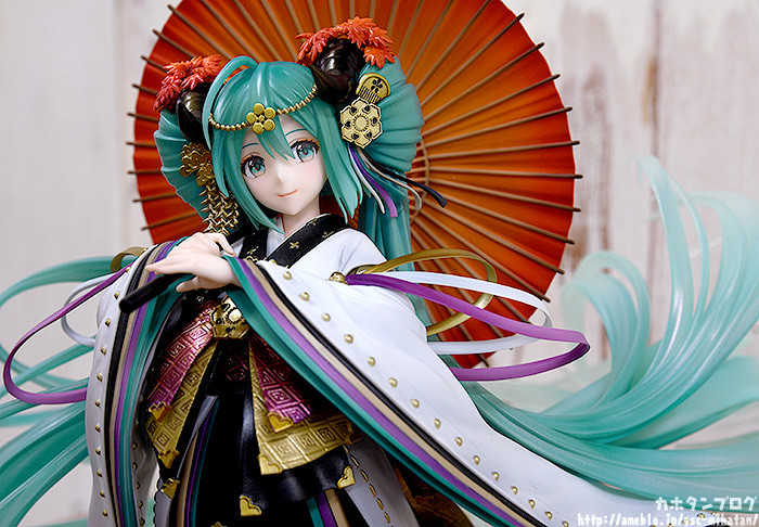 Vocaloid - Hatsune Miku - 1/7 - Land of the Eternal (Good Smile Company) photo 2