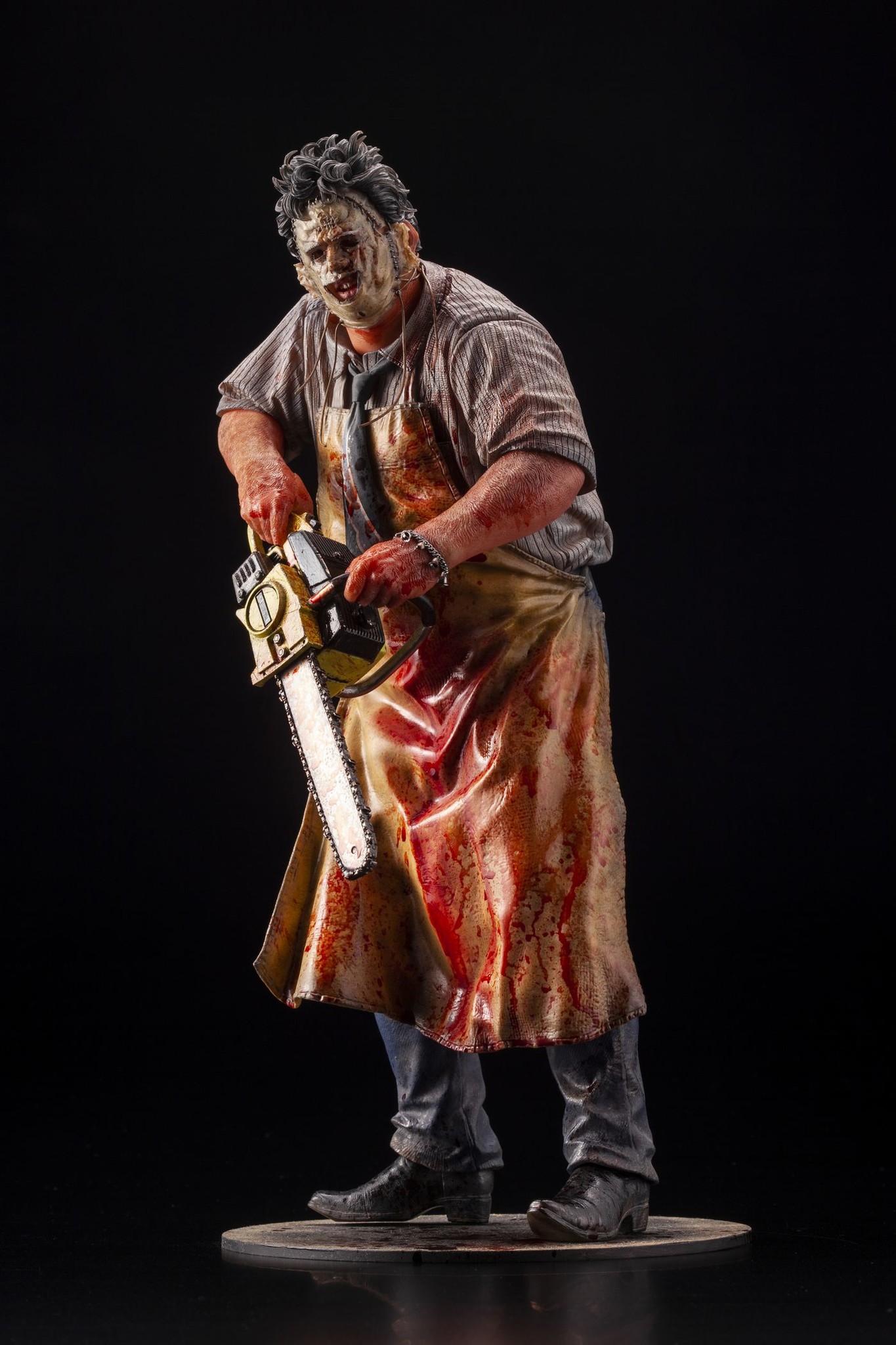 The Texas Chainsaw Massacre - Leatherface - ARTFX - 1/6 - Slaughterhouse Version (Kotobukiya, Previews) photo 2