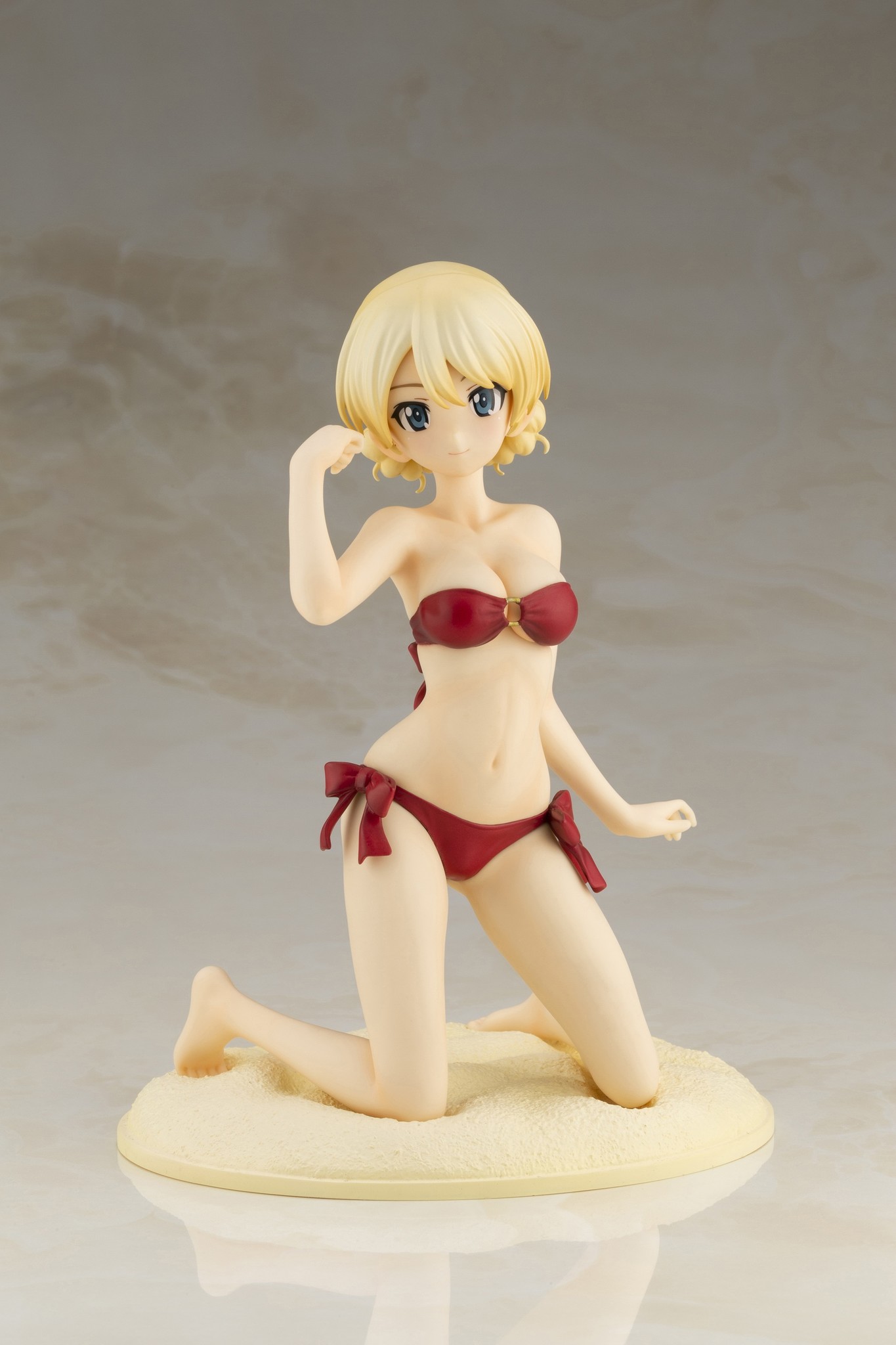 Girls und Panzer Gekijouban - Darjeeling - 1/7 - Swimsuit ver., Limited Edition (Kotobukiya) photo 2
