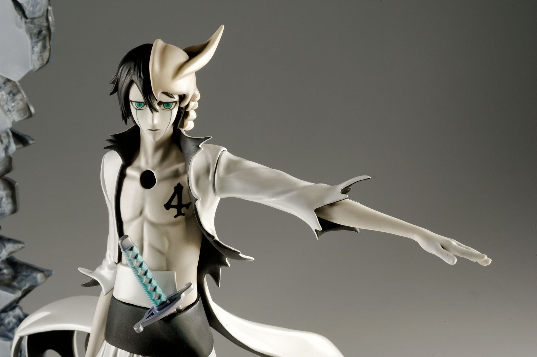 Bleach - Ulquiorra Cifer - HQS - 1/6 (Tsume) photo 6