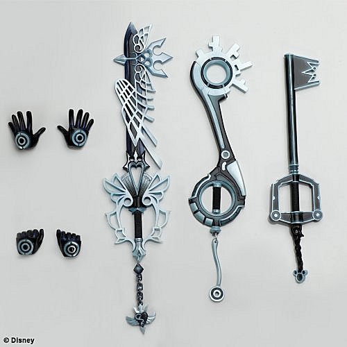 Kingdom Hearts 3D: Dream Drop Distance - Sora - Play Arts Kai - TRON: Legacy (Square Enix) photo 4