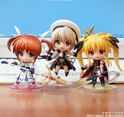 Mahou Shoujo Lyrical Nanoha The Movie 2nd A's - Raising Heart - Takamachi Nanoha - Nendoroid (#263) - Full Action, Exelion Mode Edition (Good Smile Company) photo 7
