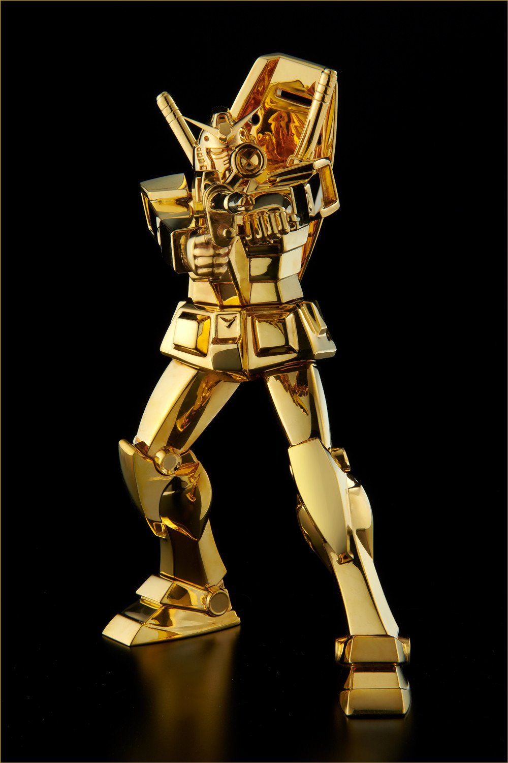 Kidou Senshi Gundam - RX-78-2 Gundam - U-Works - 1/100 - Beam Rifle Ver. (Kougei, Ulala Cube) photo 4