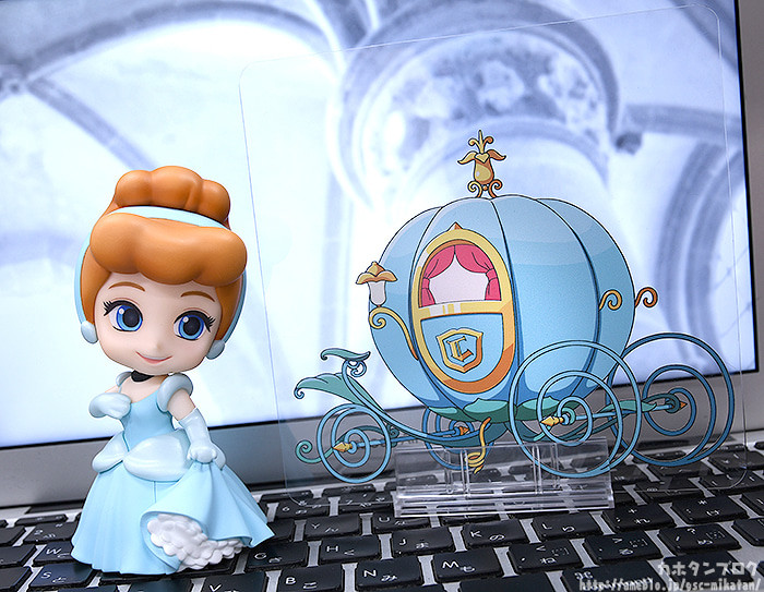 Cinderella - Nendoroid  (#1611) (Good Smile Company) photo 3