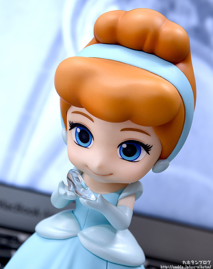 Cinderella - Nendoroid  (#1611) (Good Smile Company) photo 4