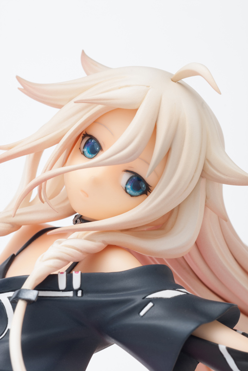 Vocaloid - IA - 1/8 (Aquamarine) photo 4