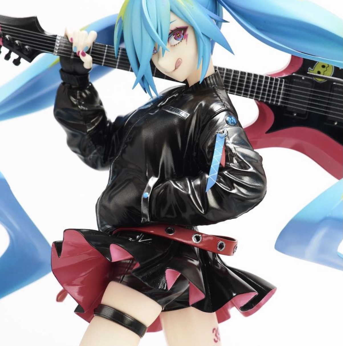 Piapro Characters - Hatsune Miku - 1/7 - LAM Rock Singer Ver. (Stronger, Tokyo Otaku Mode) photo 8