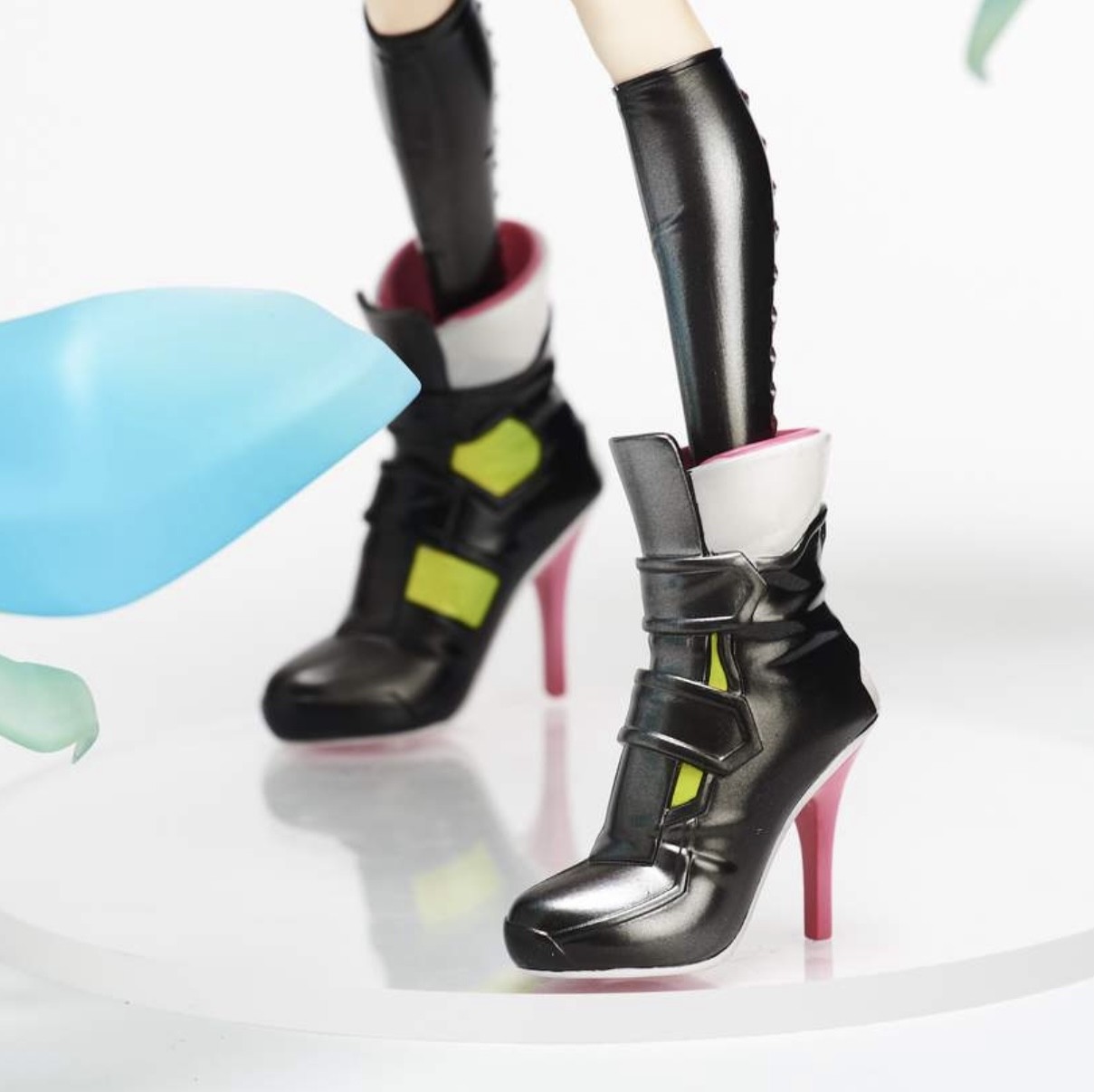 Piapro Characters - Hatsune Miku - 1/7 - LAM Rock Singer Ver. (Stronger, Tokyo Otaku Mode) photo 13