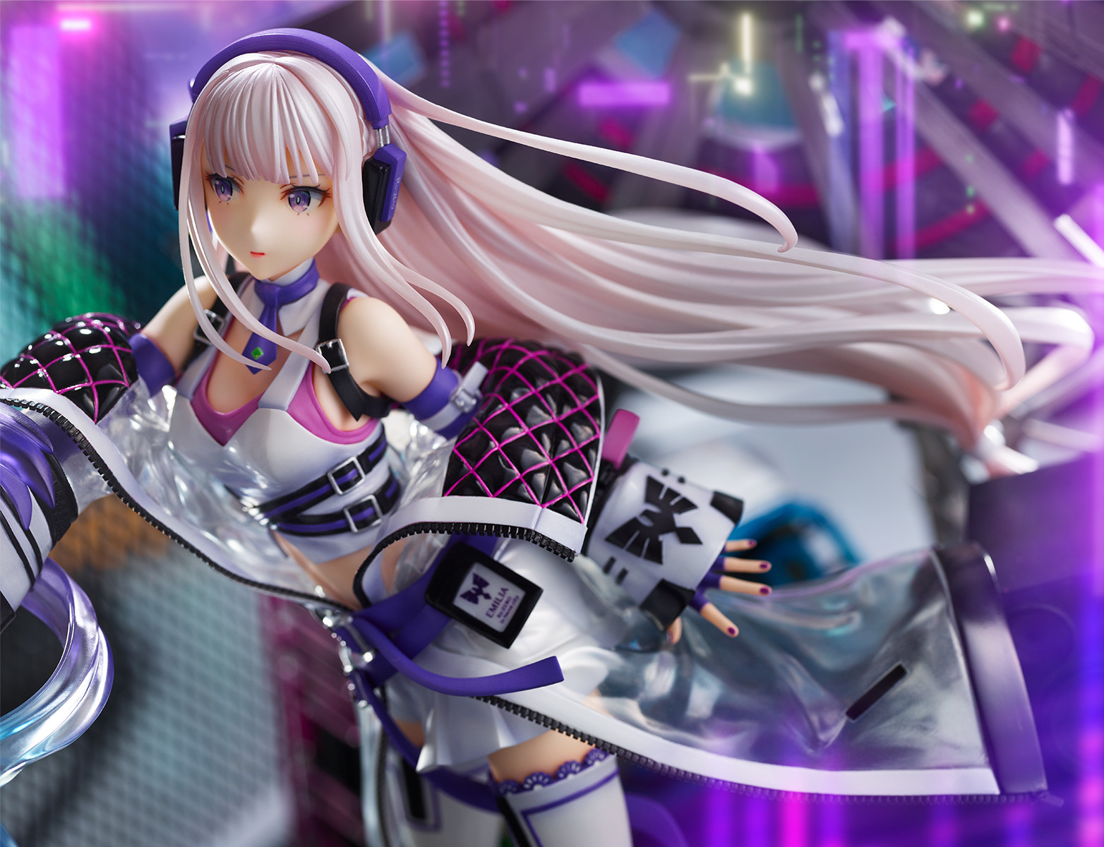 Re:Zero kara Hajimeru Isekai Seikatsu - Emilia - Shibuya Scramble Figure - 1/7 - Neon City Ver. (Alpha Satellite, eStream)