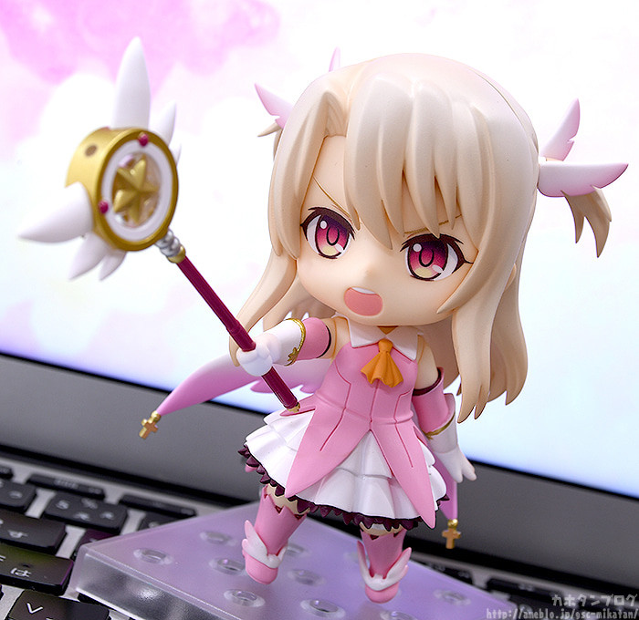 Gekijouban Fate/kaleid Liner Prisma ☆ Illya: Licht - Namae no Nai Shoujo - Illyasviel von Einzbern - Magical Ruby - Nendoroid  (#1680) (Good Smile Company) photo 8