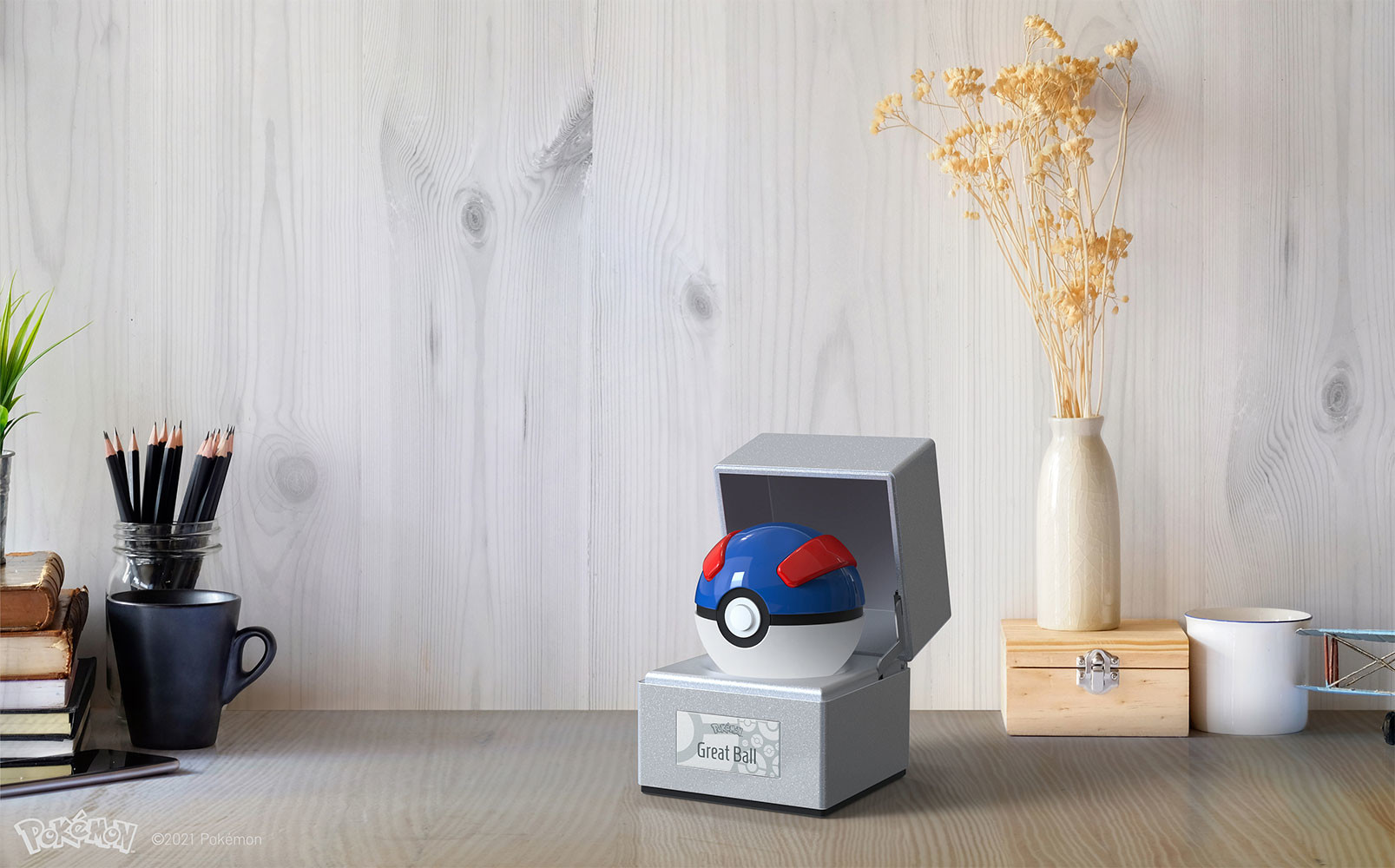 Pocket Monsters - Light-Up Figure - Replica - Super Ball - 1/1 (The Wand Company)