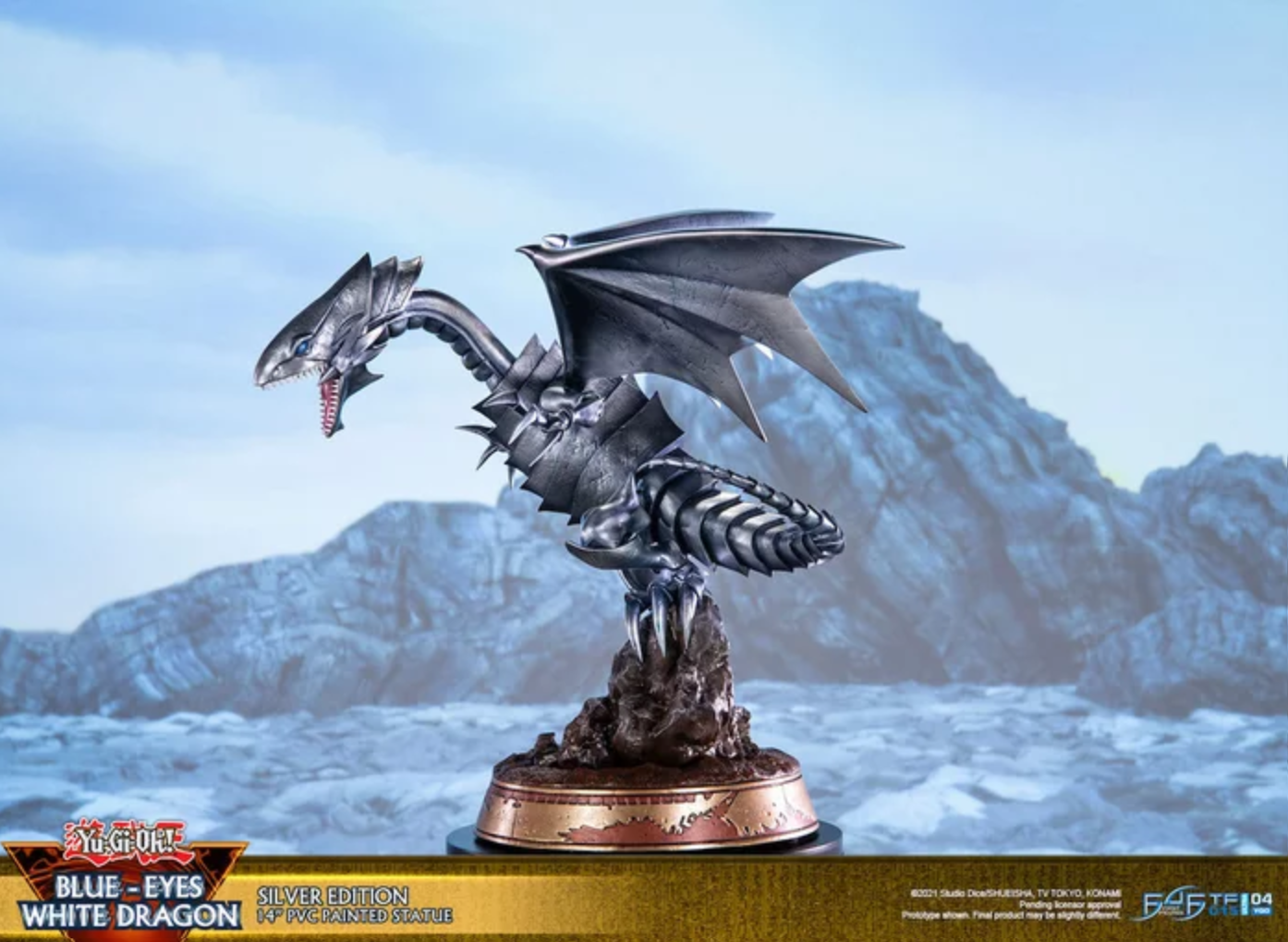 Yu-Gi-Oh! Duel Monsters - Blue-Eyes White Dragon - Silver Edition (First 4 Figures) photo 3