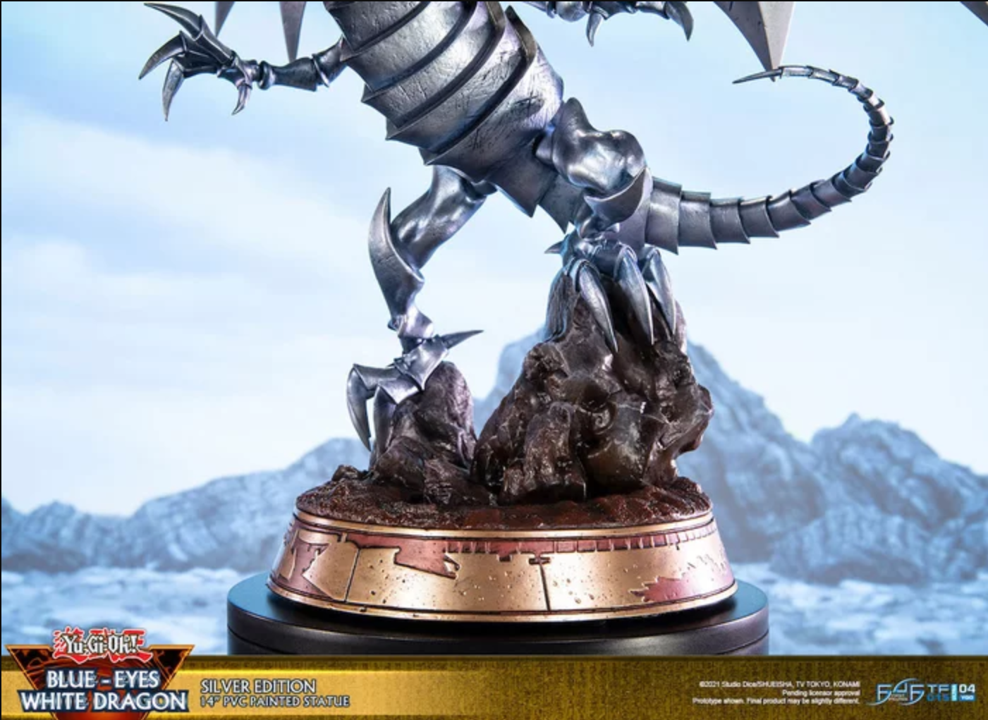 Yu-Gi-Oh! Duel Monsters - Blue-Eyes White Dragon - Silver Edition (First 4 Figures) photo 6