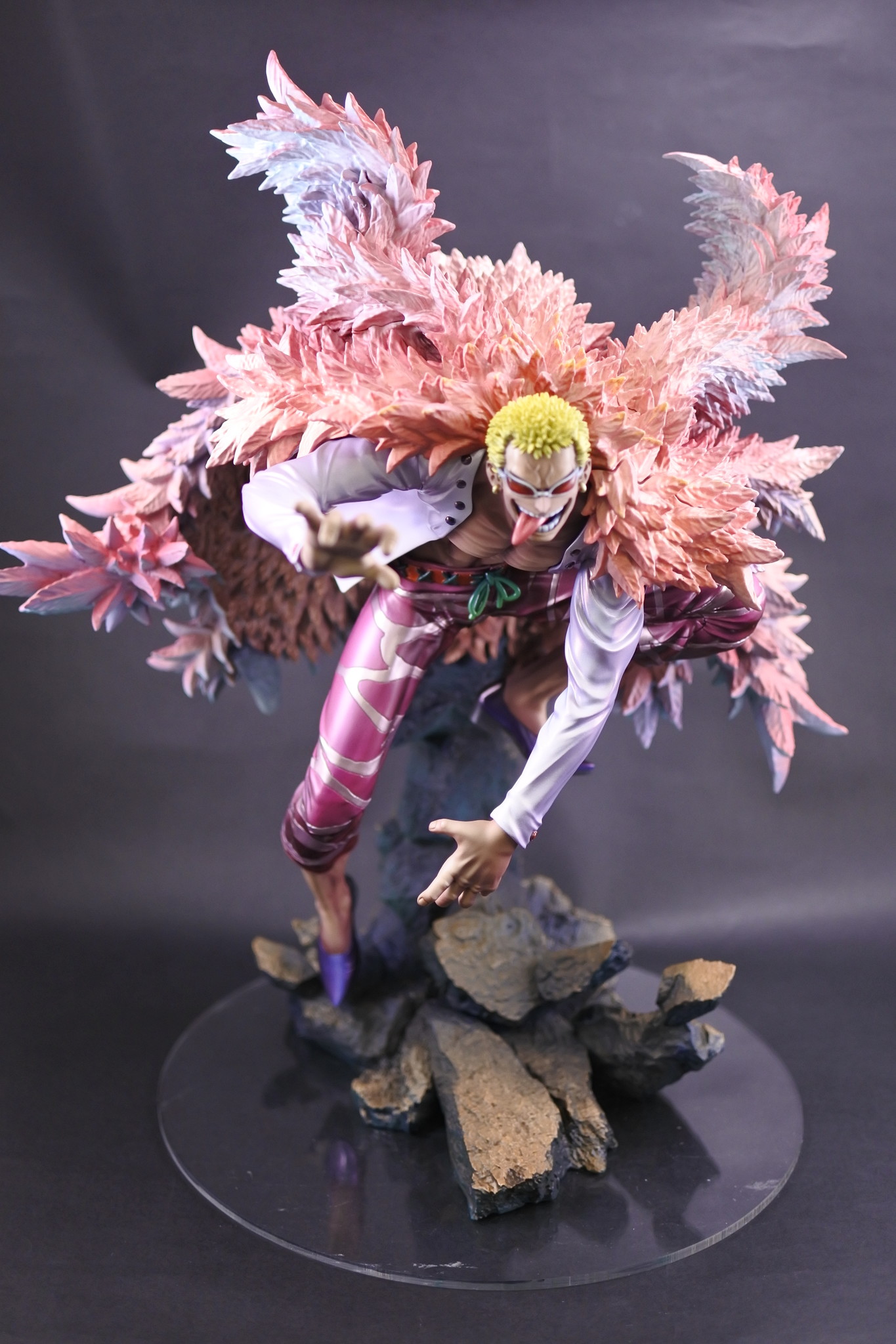 One Piece - Donquixote Doflamingo - Portrait Of Pirates "SA-MAXIMUM" - Heavenly Demon (MegaHouse)