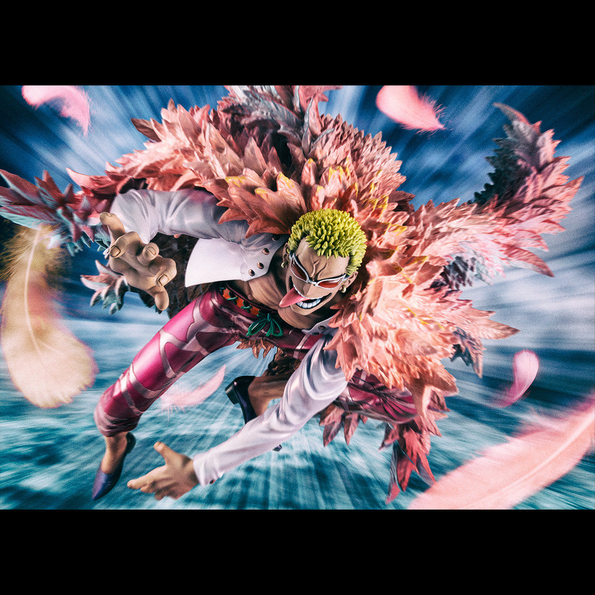 One Piece - Donquixote Doflamingo - Portrait Of Pirates "SA-MAXIMUM" - Heavenly Demon (MegaHouse)