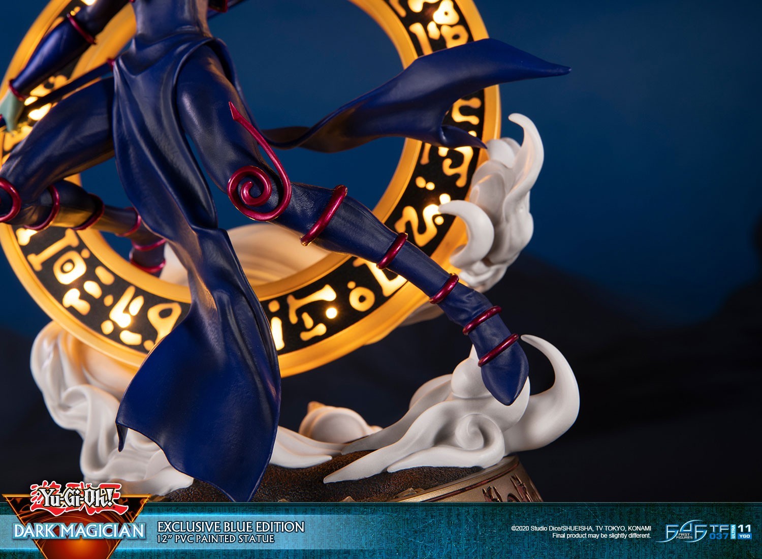 Yu-Gi-Oh! Duel Monsters - Black Magician - (EXCLUSIVE BLUE EDITION) (First 4 Figures, Konami)