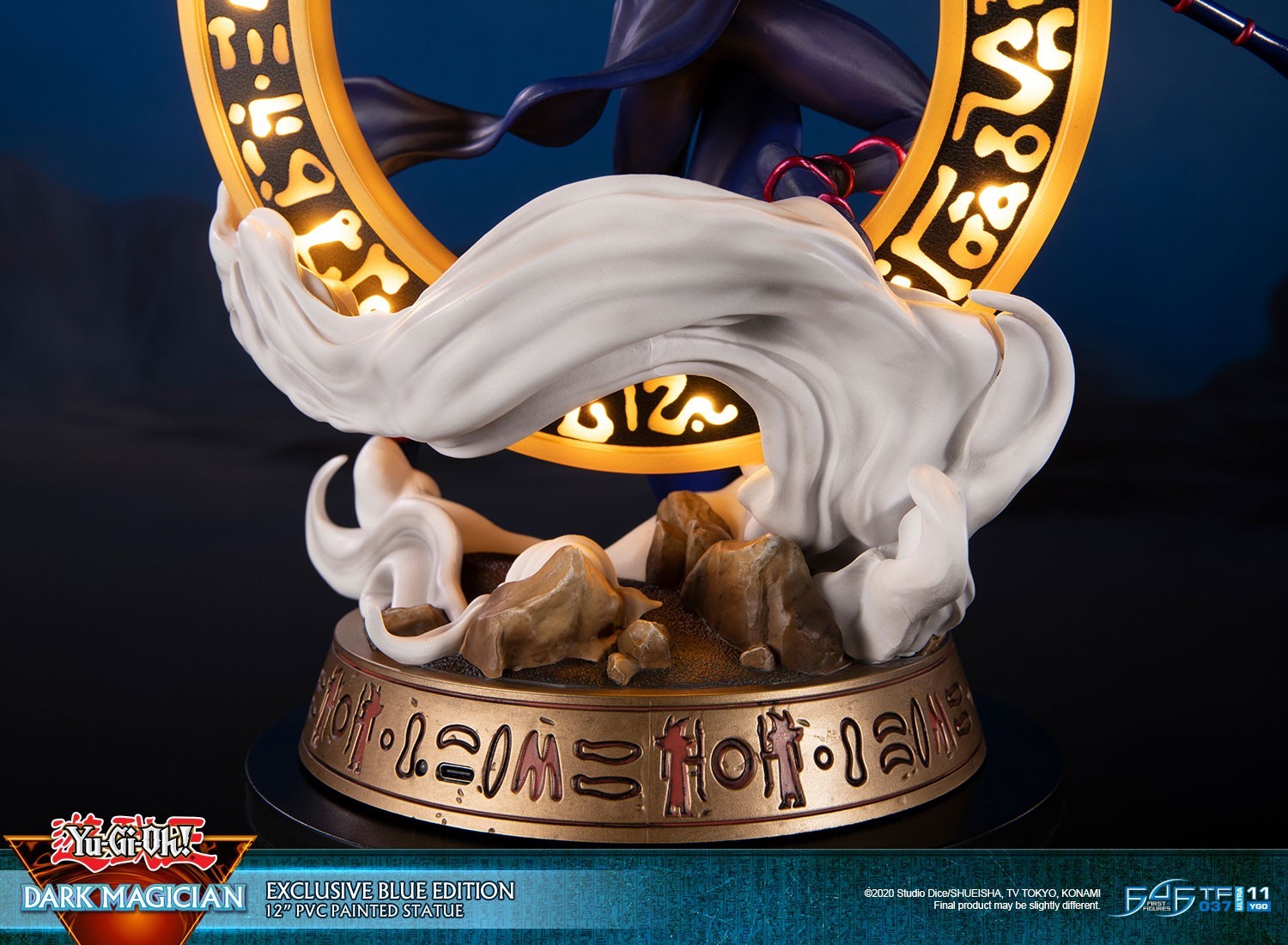 Yu-Gi-Oh! Duel Monsters - Black Magician - (EXCLUSIVE BLUE EDITION) (First 4 Figures, Konami)