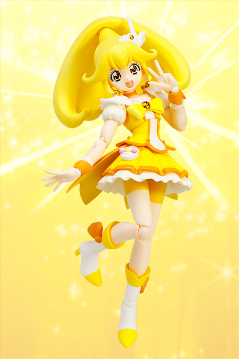 Smile Precure! - Cure Peace - S.H.Figuarts (Bandai) photo 4