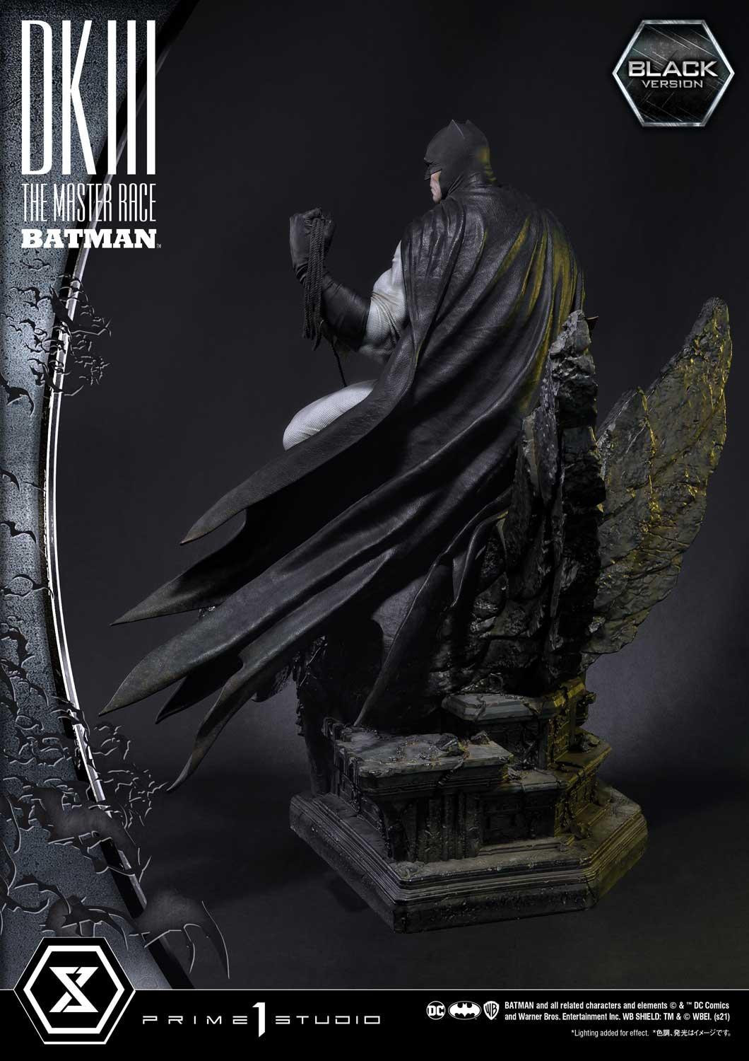 The Dark Knight III: The Master Race - Batman - Museum Masterline Series  (MMDCDK3-01BL) - 1/3 - Black Version (Prime 1 Studio)