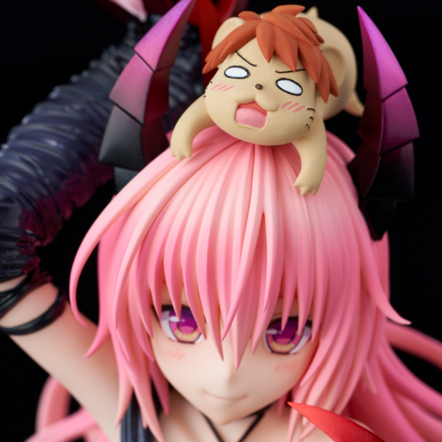 To LOVEru Darkness - Nana Astar Deviluke - Yuuki Rito - 1/6 - Darkness ver. (Union Creative International Ltd)