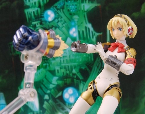 Persona 3 - Aegis - Figma  (#049) (Max Factory) photo 3