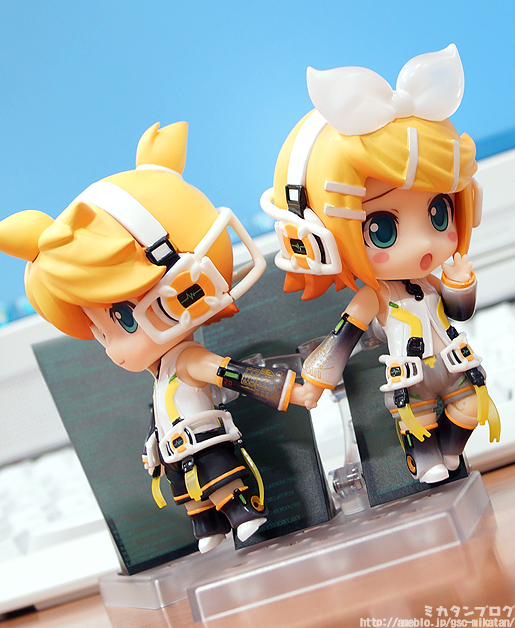 Vocaloid - Kagamine Rin - Nendoroid (#301) - Append (Good Smile Company) photo 3
