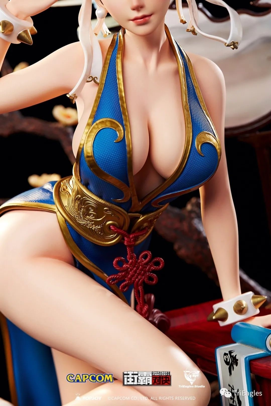 Street Fighter: Duel - Chun-Li - Crystal Series - 1/4 - Blue (TriEagles Studio) photo 3