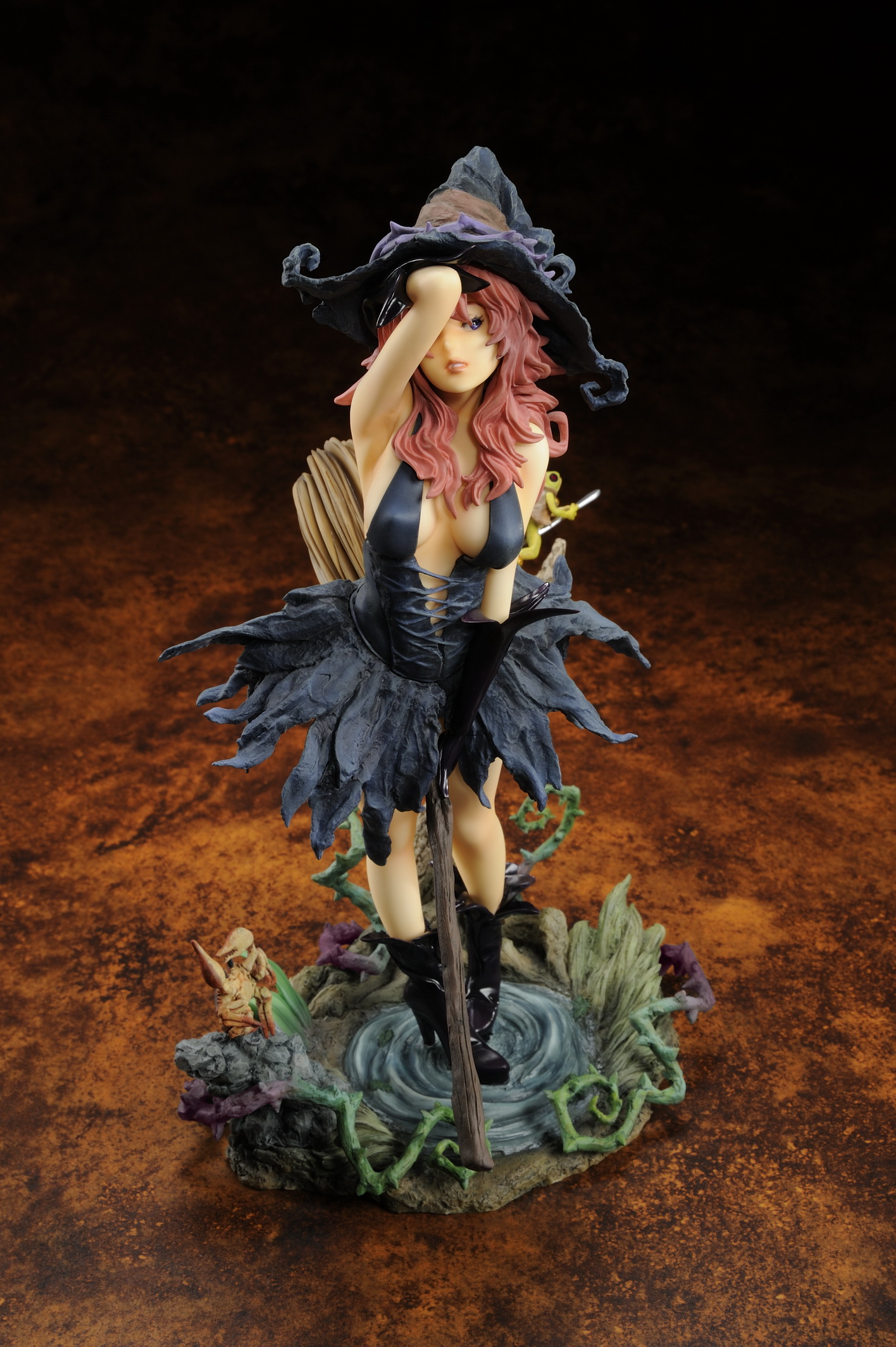 Original - Sigrid of the Thorn (Embrace Japan) photo 6