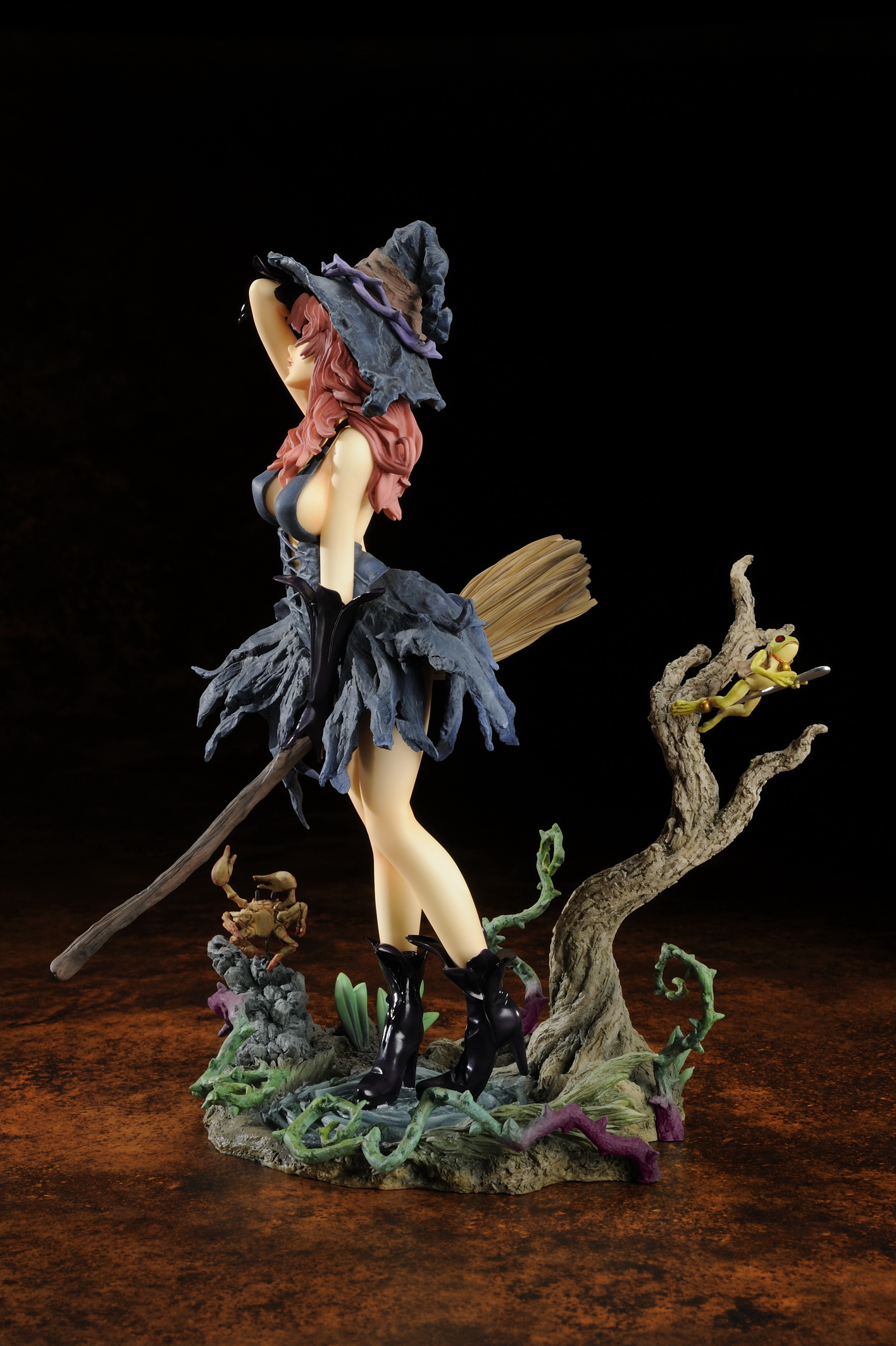 Original - Sigrid of the Thorn (Embrace Japan) photo 8